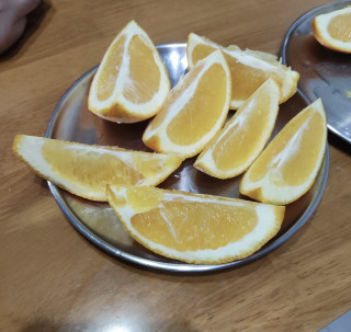 不到20元买的8斤京鲜生江西赣南脐橙，新鲜味道不错