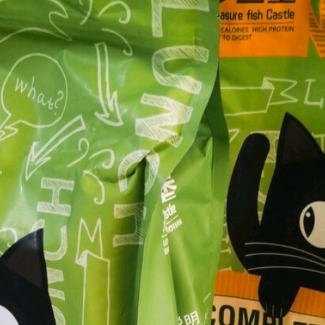 珍鱼堡猫粮：全阶段营养无忧