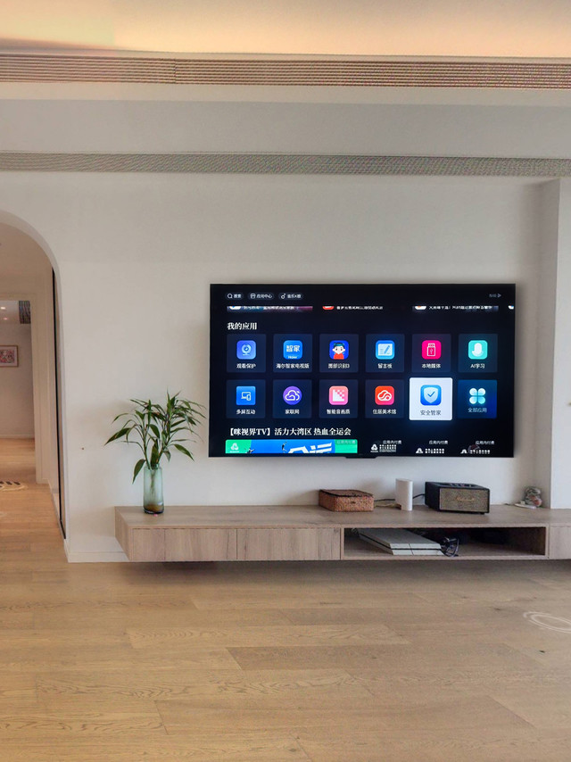 国民AI电视！海尔100H6C巨幕大有看头