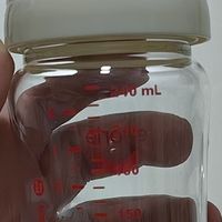 双十一母婴宝藏！爱得利防胀气奶瓶太适配6月龄宝宝