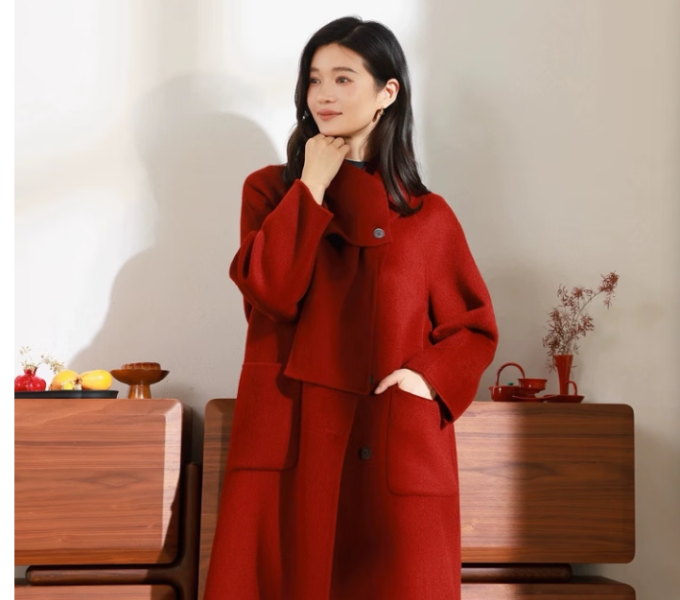 朵以女士大衣