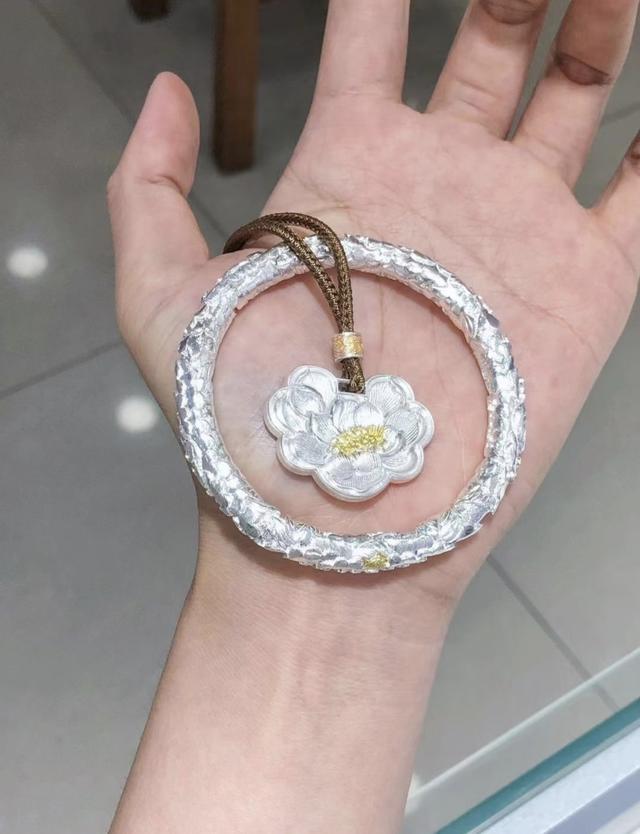 金，银，玉石，哪个更适合我们普通人？