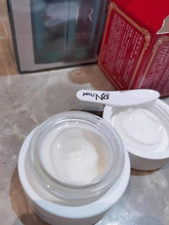 天然成分护肤：京润珍珠膏