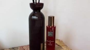 Rituals怡式香体喷雾：圣诞季的随身香氛魔法
