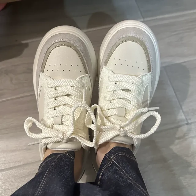 双 11 挖到宝！73hours 小熊小白鞋，颜值与舒适双在线✨