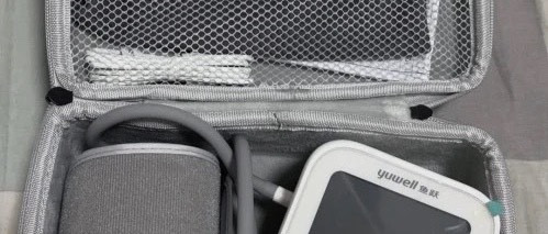 鱼跃臂式血压计：精准测量家庭必备