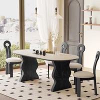 中古风岩板洞石法式餐桌：小户型的轻奢奶油风美学答案