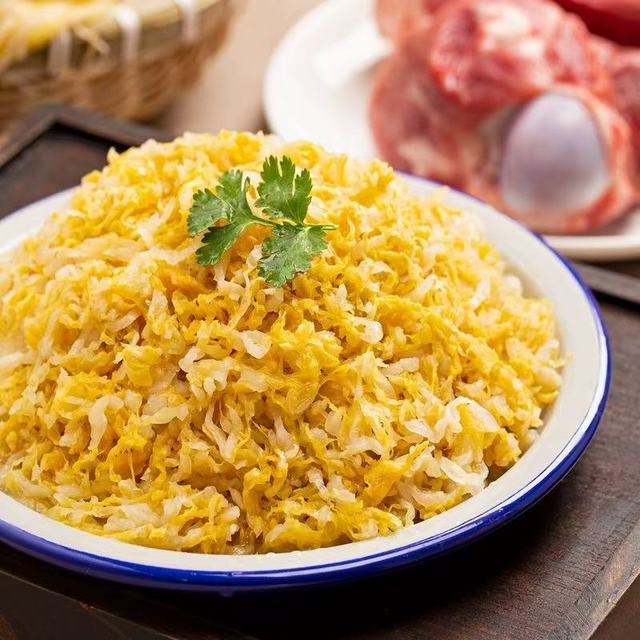 凌老师东北酸菜封神！3袋够吃一冬天，酸香够味巨下饭🍲