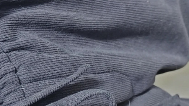 秋季灯芯绒神裤，复古且舒适