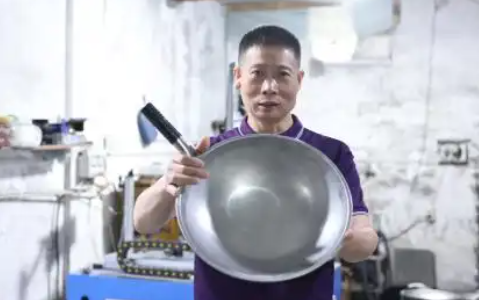 99元传家锅闲鱼挂牌500元转卖 创始人：利润只有几块钱