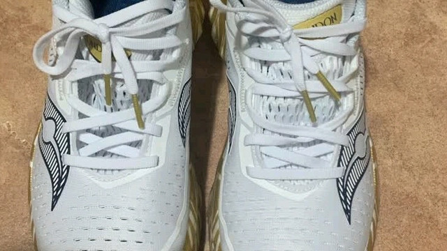 啡速4跑鞋缓震性能评测