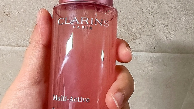 这款娇韵诗粉水补水维稳真的绝了