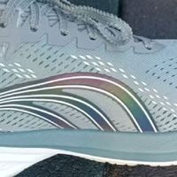 多威战神4代：薄底中坡差竞速跑鞋