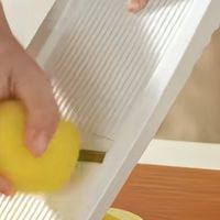 炊大皇多功能切菜器，轻松搞定备菜！