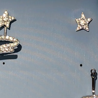 双 11 战利品 C 位！HEFANG 飘带耳钉 拍照巨上镜🎀