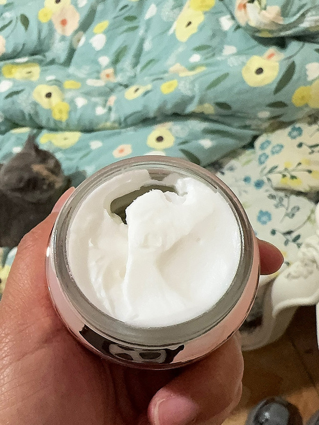 双11抄底！伊思芙玫瑰面霜养出透亮弹嫩肌