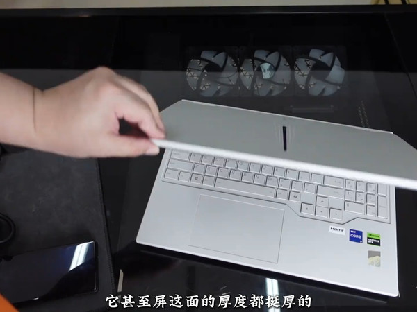 【优化后标题】 中正实测:七彩虹G16Pro上架!i7+5070Ti反杀机械革命,性价比屠夫换人了? (优化逻辑: 1. 价值前置+痛点开场——用“性价比