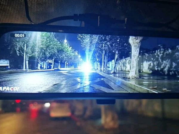 4K超清行车记录仪实测：F1.5光圈表现