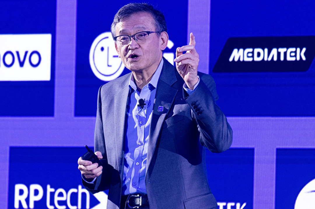 Intel-CEO-Lip-Bu-Tan.jpg