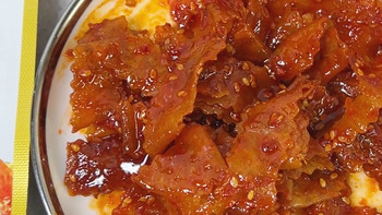 这款糖稀香辣豆皮，直接变身干饭神器，拌米饭、配面条都绝了😭