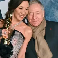 法拉利总裁、雷军、张朝阳：大佬的冬季围巾，要温度也要风度！