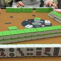 麻将也是竞技运动？全职宝妈打败清北高材生夺冠拿下16万奖金！