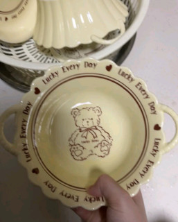 女儿超爱！佩尔森幸运熊餐具让吃饭变趣事