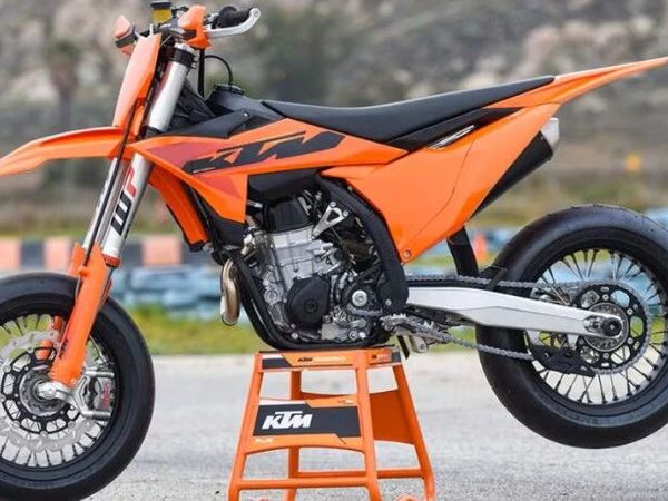 2025 KTM 450 SMR 测评