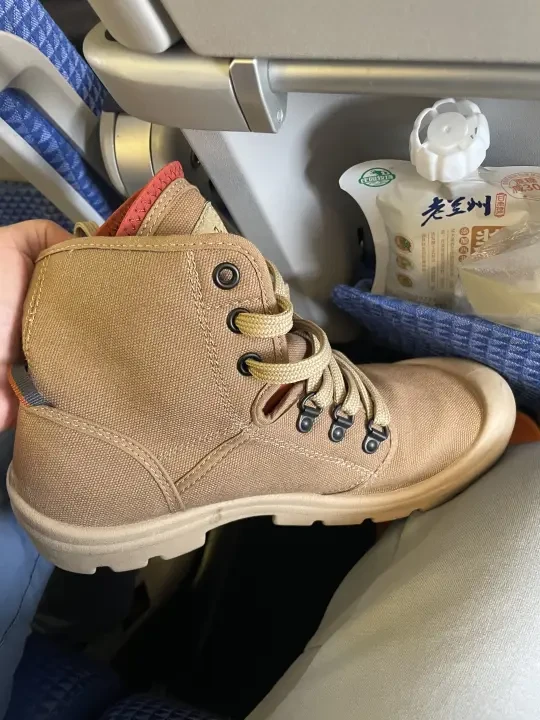 迪卡侬的沙漠徒步鞋还是太全面了！