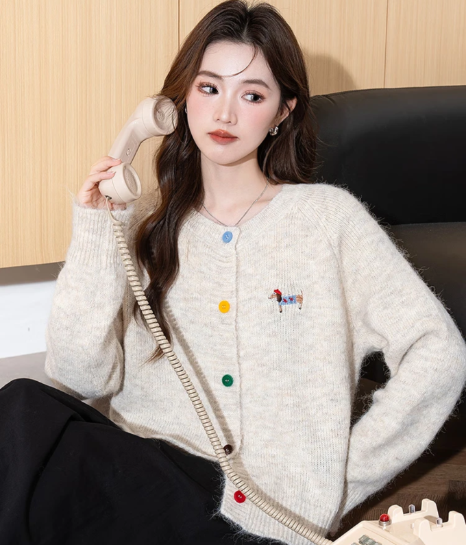 唐狮女士针织衫