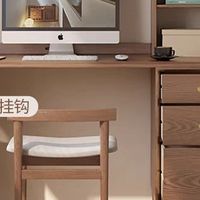 换过几次书桌，才发现最简单的书桌最好用