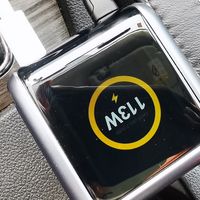 试试这款来自未来的奥海170W AI车充，它竟然还会“说话”