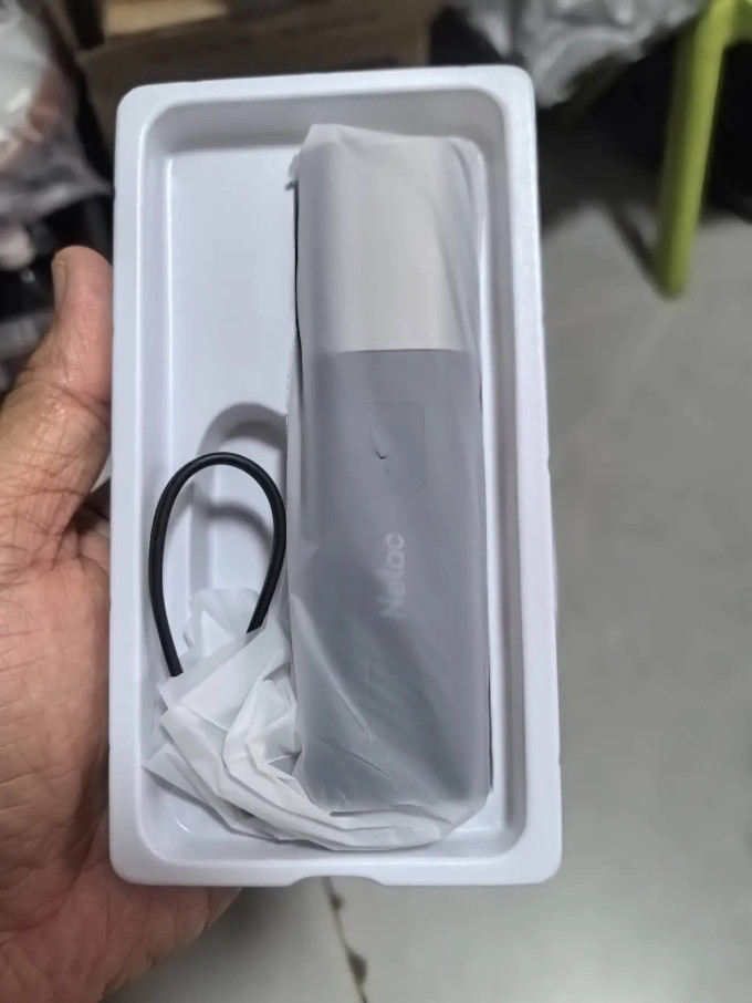 朗科移动电源
