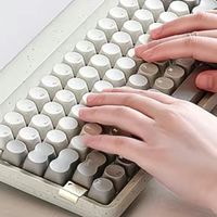 Lofree洛斐水磨石机械键盘，复古风与现代科技的完美结合！