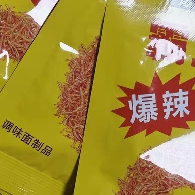 霸王丝辣条：童年回忆与美味结合