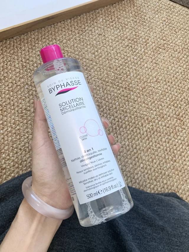 到底是谁还没用过这款卸妆水啊???