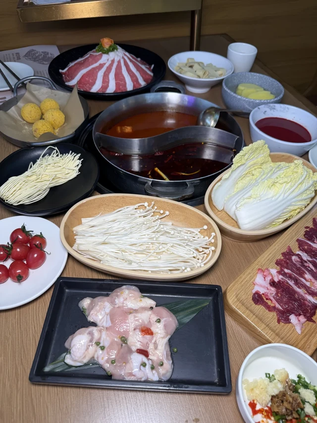 🏋️‍♀️ 健身人狂喜！这家火锅店是来报恩的