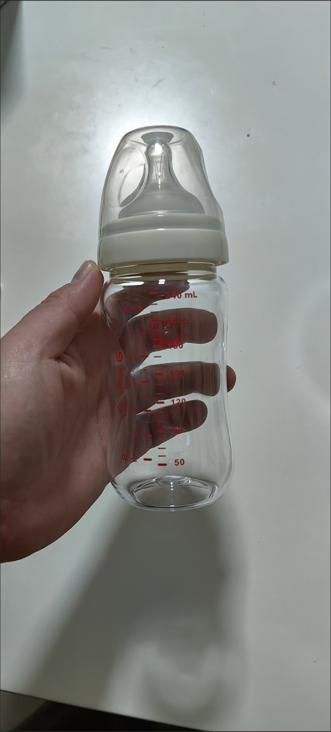 爱得利奶瓶