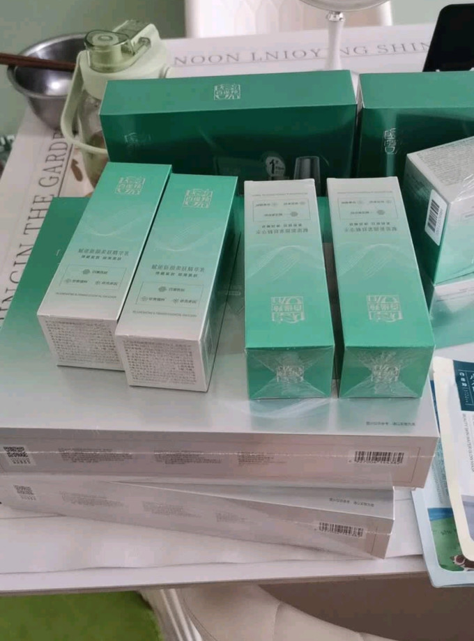 百雀羚护肤套装