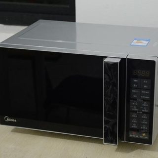 微波炉属于实用，还是鸡肋？使用多年后，来客观说说体验与感受！