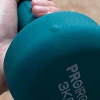 普力艾浸铸铁哑铃：全家健身新选择