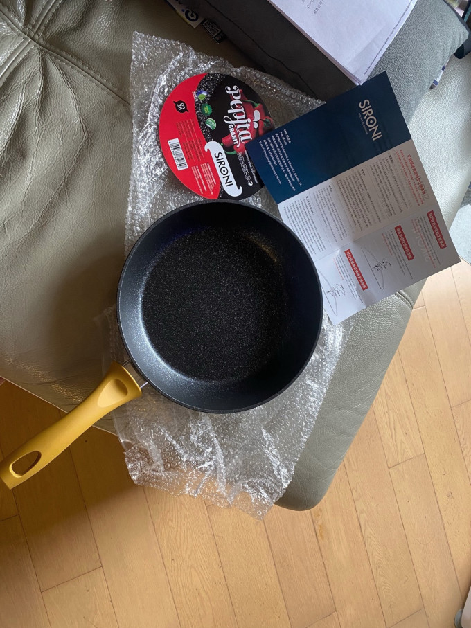 烹饪锅具