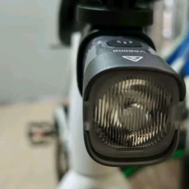 iGPSPORT VS800S夜骑智能大灯