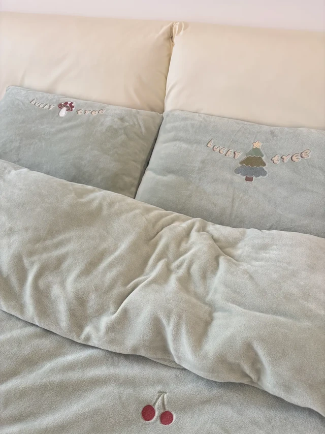 冬天怎么能没有一套的牛奶绒床品