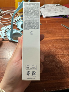 兰蔻防晒SPF50+ PA++++，轻薄不搓泥