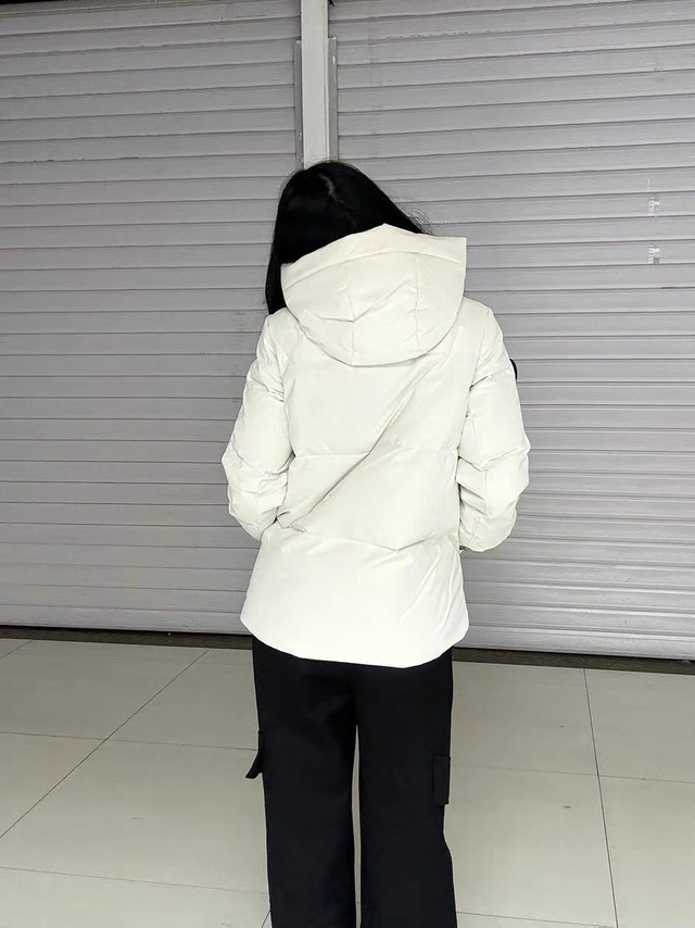 孙颖莎同款！鸭鸭时空道宇2.0羽绒服，情侣暖冬战袍get