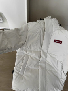 孙颖莎同款！鸭鸭时空道宇2.0羽绒服，情侣暖冬战袍get