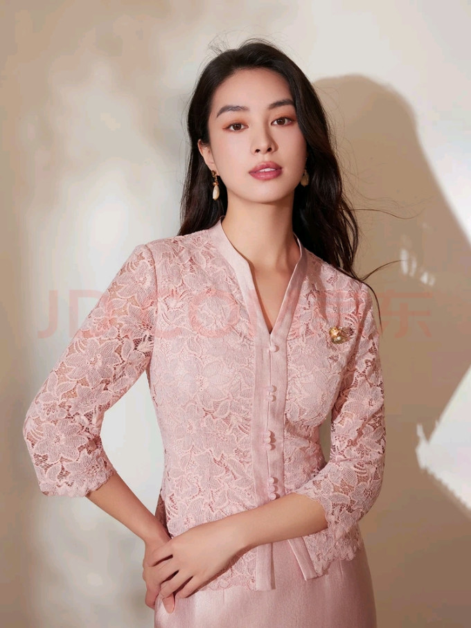 女装