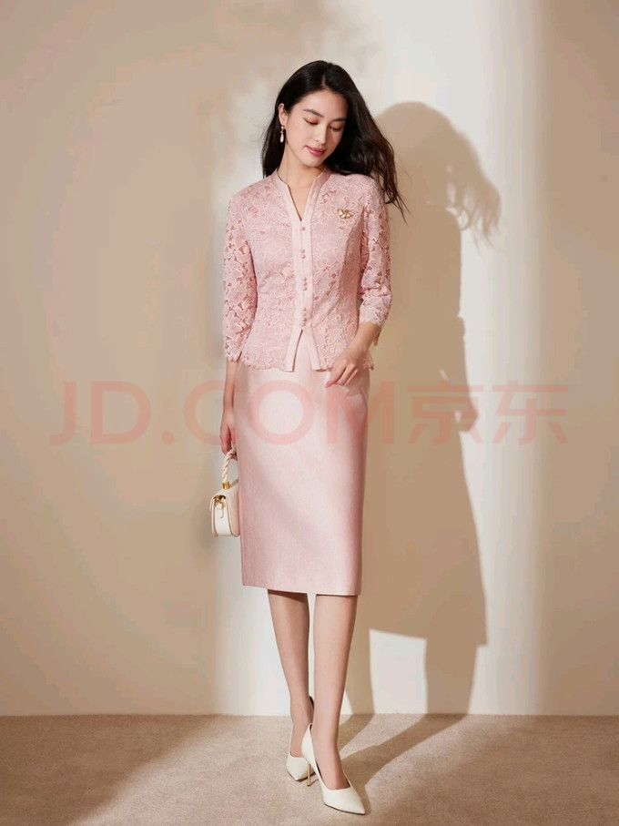 女装