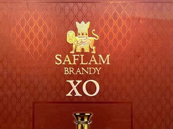 白兰地礼盒赏析 | 高端礼赠的美学与价值